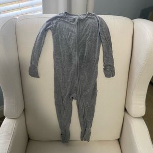 Little Sleepies heather gray zippy